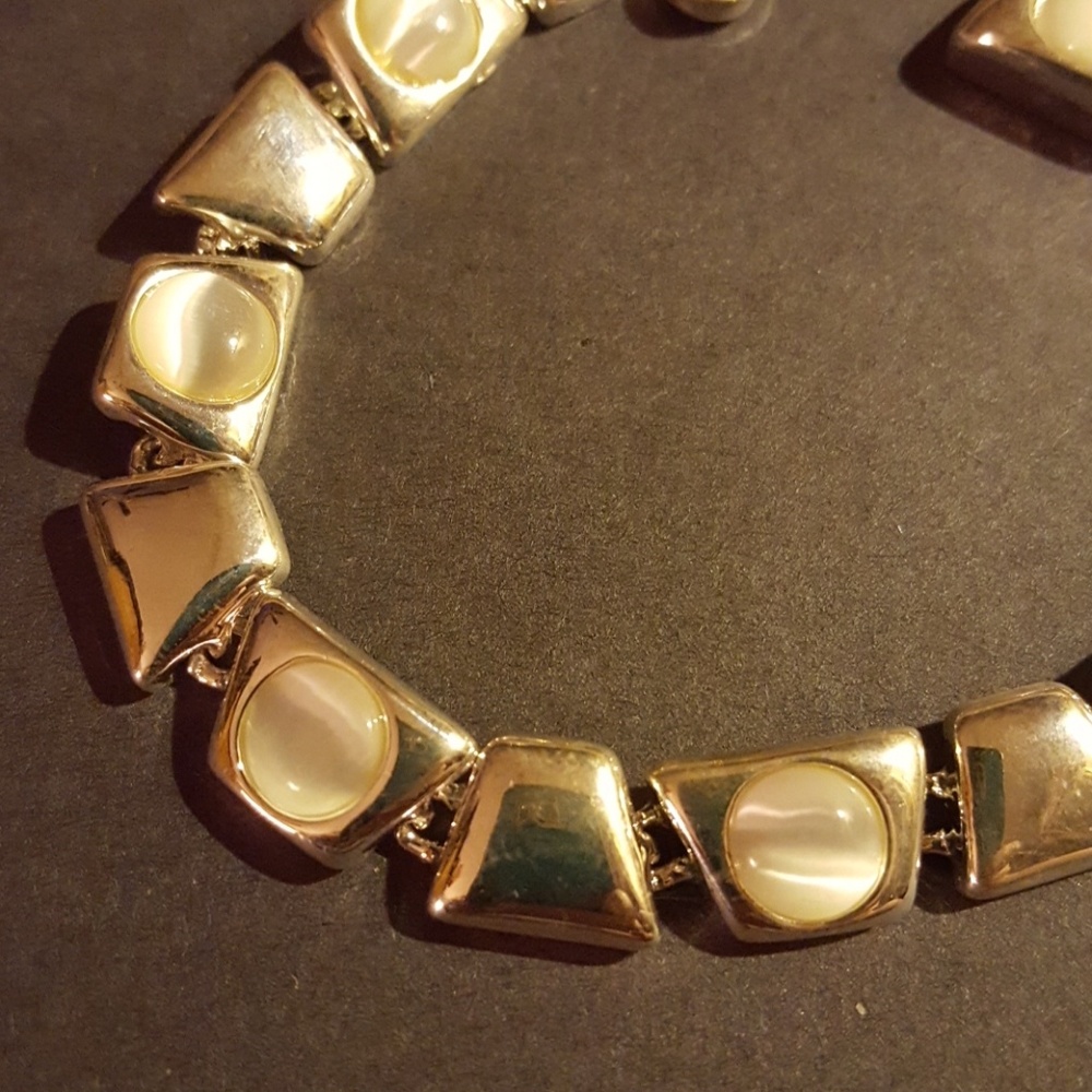 New magnetic opal Triangle  bracelet - Picture 7 of 8